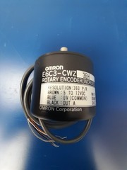 OMRON E6C3-CWZ3EH 1800P/R 1M Encoders INC 5-12VDC Volt-out ABZ Phase