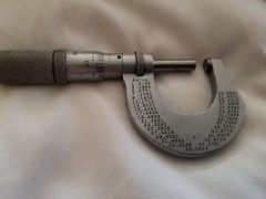 Vintage The L.S. Starrett Co. No. 230-F Micrometer