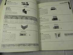 Barber Colman Controls Manual – 1983 Electric – Electronic – Pneumatic 10E