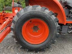 KUBOTA L39 LOADER BACKHOE – 4X4 – 12 SPD GLIDESHIFT – COUPLER – AUTO LEVEL
