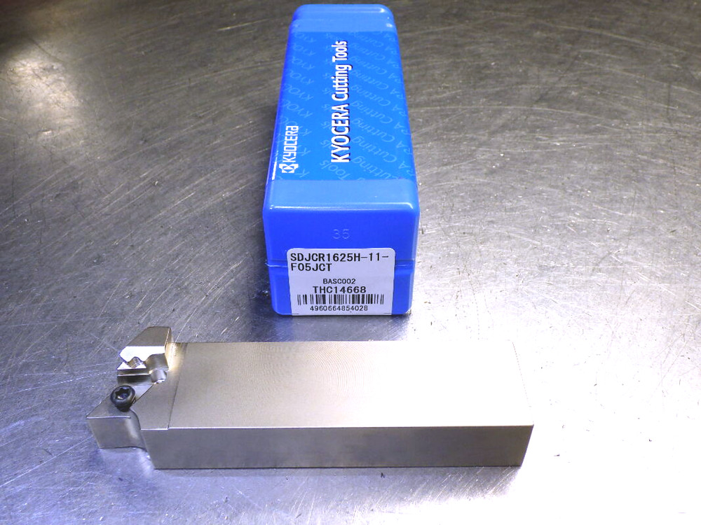 Kyocera Coolant Thru Lathe Tool .981″x.625″ Shank SDJCR1625H-11-F05JCT (LOC3335)