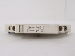 227138 Old-Stock; Schneider GVAN11 Auxiliary Contact Block; 1NO-1NC; 6A