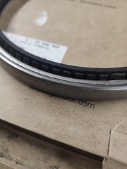 Garlock Klozure 21086-3530 Model 53 Oil Seal 7.375 ID 8.500 OD .625 Width New