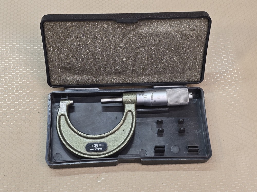 MITUTOYO 103-114 Outside Micrometer 1-2″ .0001″ Precision Made in Brazil