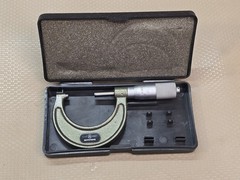 MITUTOYO 103-114 Outside Micrometer 1-2″ .0001″ Precision Made in Brazil