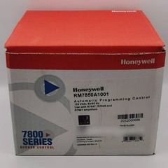 1PC New Honeywell RM7850A1001 Automatic Programming Burner Controller In Box