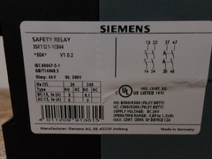 SIEMENS 3SK1121-1CB44 SAFETY RELAY 24 V, #713918G NIB