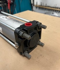 SMC CA1BN80-200 PNEUMATIC AIR CYLINDER