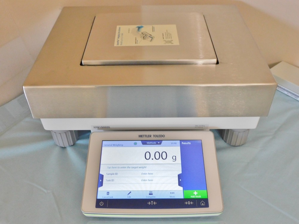 NEW METTLER XPR15002L PRECISION LAB BALANCE 15.1 kg x 0.01g 15100.00g