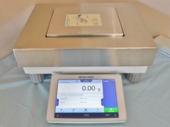 NEW METTLER XPR15002L PRECISION LAB BALANCE 15.1 kg x 0.01g 15100.00g