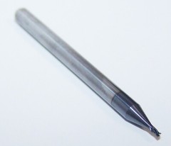 0.80mm (.0315″) CARBIDE END MILL 4 FLUTE STUB AlTiN COATED KYOCERA 1820-0315L047