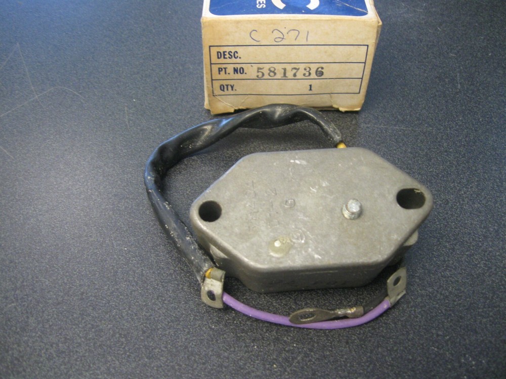 Johnson Evinrude OMC 0581736 Voltage Regulator JO73