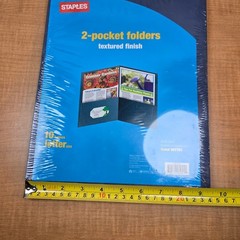 Staples Brand #907701 2-pocket Folders Textured Finish Business Card Slot 11×9