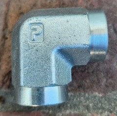 PARKER 1/2 FNPT Alloy Steel Female Pipe Fitting Elbow 1/2 1 DO-S & Port 90°