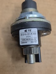 New TE Connectivity Battery 1-Pole Disconnect Switch 35-213-151-R-900 200A 32VDC