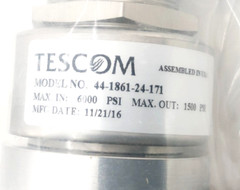 New Tescom 44-1861-24-171 Pressure Reducing Regulator 0-1500 PSIG 1/4″ NPTF