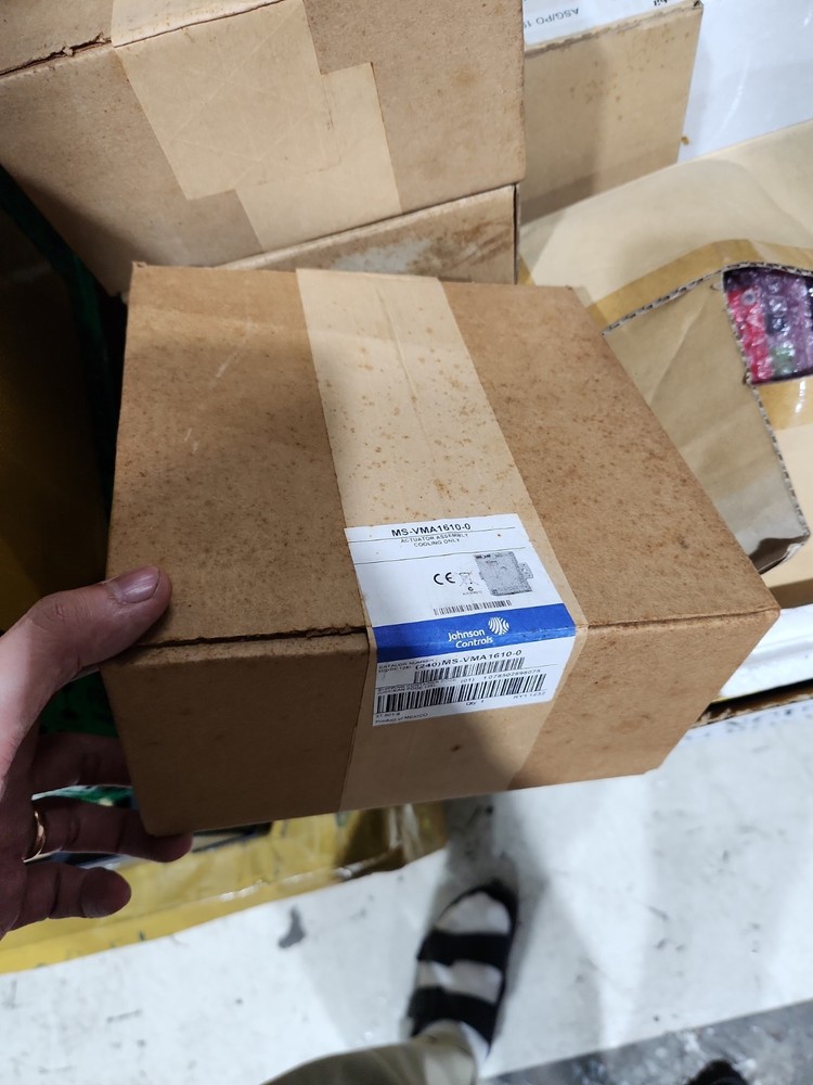 Brand New Johnson Controls MS-VMA1610-1 VMA ProgrammableVAV Box Controller