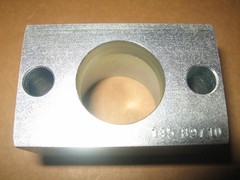 Bosch 145-89710 Mounting Block 2 3/8″ L x 1 1/2″ W x 1 1/2″ H 1″ x 1 1/4″ Bore