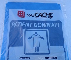 MAS~CACHE~ Patient Gown Kit~Surge Care Products By DQE~ 2 Gowns With Slippers