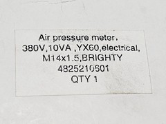 MC YX-60 ELECTRIC AIR PRESSURE GUAGE 0-0.25 MPa 60MM DIAL (NEW OPEN BOX)