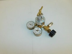 ^^ SCOTT MEDICAL PRODUCTS MODEL 512C GAS REGULATOR (ASP64)