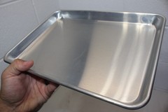 Professional Winco ALXP1013 1/4 Sheet 20 Gauge Aluminum Sheet Pan Baking Tray