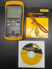 Fluke 51 II Digital Display Handheld Thermometer Temperature Meter