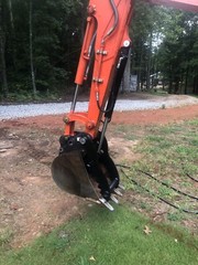 BLACK KUBOTA HYDRAULIC MINI EXCAVATOR THUMB KX71 KX91 KX121 U35 QUICK ATTACH