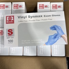( LOT OF 2 ) Basic Vinyl Synmax Exam Gloves ( 100 gloves each ) SMALL BMPF3001
