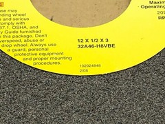 Norton 32A46-H8VBE Grinding Wheel 3″ Bore 2070 RPM