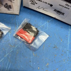 (2) Morris NEMA L16-30R30A, 480V 3P 4W Female Connectors Fast Shipping+ Warranty