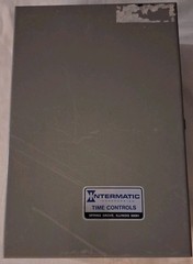 Intermatic T7401B 7-Day Mechanical Time Switch 4-Pole Enclosure