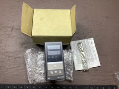 RKC REX-C400 C400FJA3-M*AN Output Relay Range 0-2192 degrees Fahrenheit