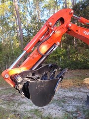 KUBOTA KX018 U15 U17 U20 PIN ON HYDRAULIC MINI EXCAVATOR THUMB