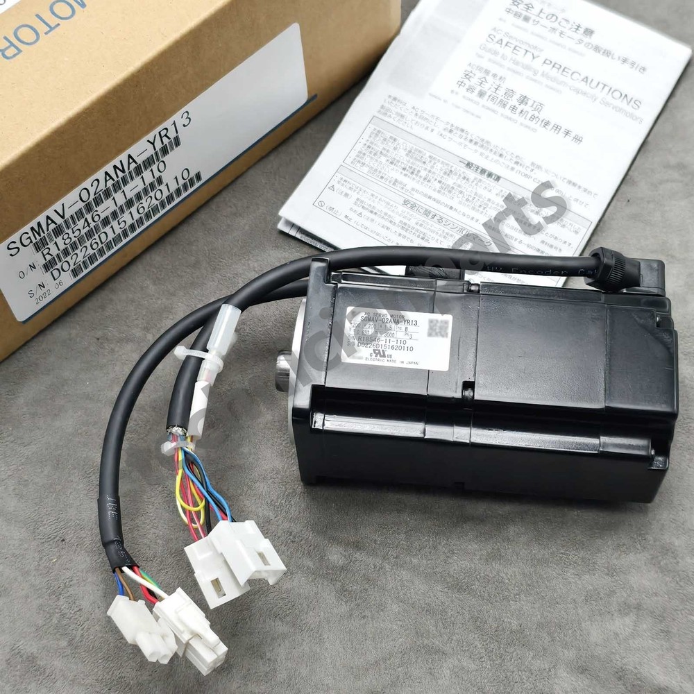 1pcs New Servo Motor for YASKAWA SGMAV-02ANA-YR13 200W 200VAC 1.5A
