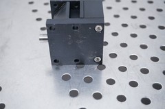Newport Optics M-DS40-Z Compact Vertical Linear Translation Stage 40mm