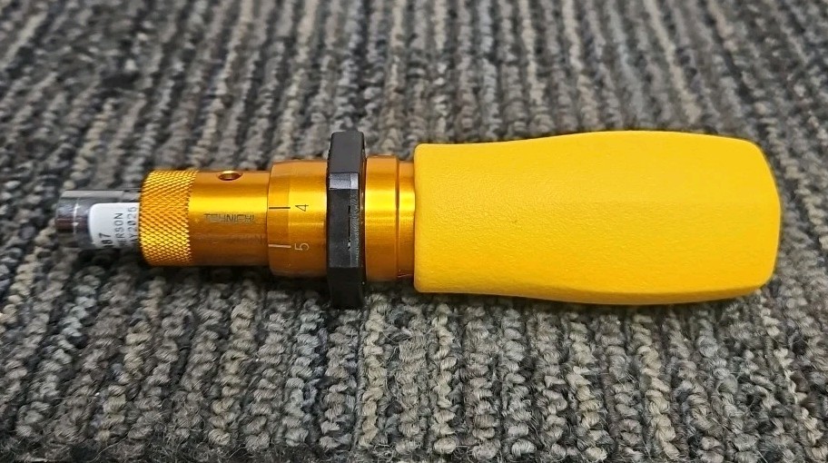 Tohnichi RTD120CN Adjustable Torque Screwdriver 20-120 cN.m