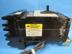 * SQUARE D 30 AMP 3 POLE BREAKER W/SHUNT TRIP FA340301037 ……… VC-151