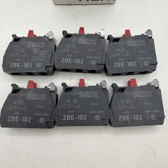 Lot of 6 NEW Contact Block Schneider Electric ZBE-102 ZBE102 US Inventory