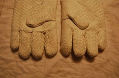 Pair of Made with Kevlar 11″ Heat Gloves