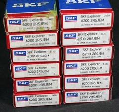 One (1) SKF 6200 2RSH/C3GJN Radial Deep Groove Bearing 10 MM ID Bulgaria NEW