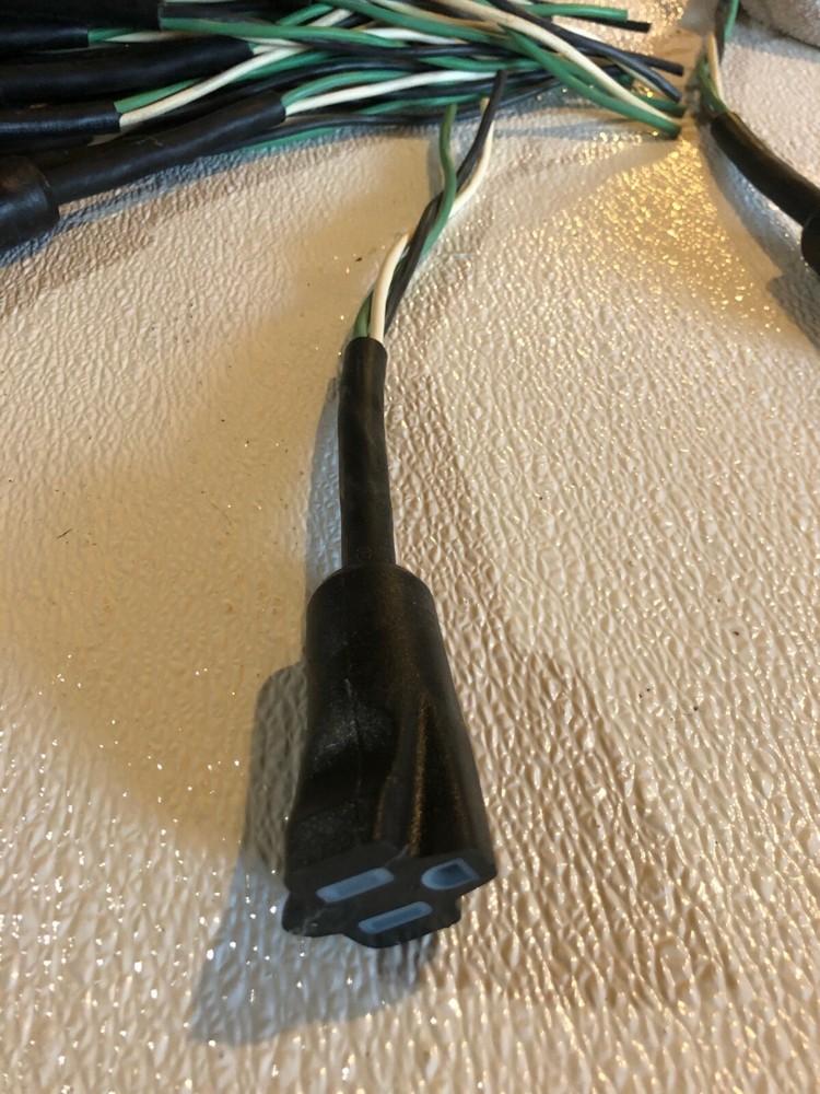 KORD KING NEMA 5-15R FEMALE PLUG 12″ BARE LEADS FOR SPLICING