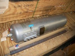 NEW AESSEAL STAINLESS VESSEL MODEL SSE25 SIZE 25 LITRE 6.6 GAL. MFG. DATE 201
