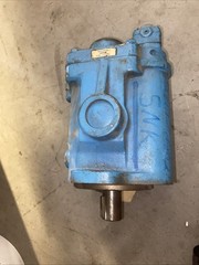 Vickers PVB29 RS 20 CM 11 Hydraulic Piston Pump