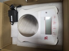 Ohaus Scout SPX421 Portable Precision Balance