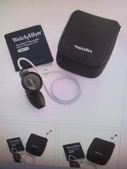 Welch Allyn DS58-11 Aneroid Sphygmomanometer with adult Cuff & Case. NEW