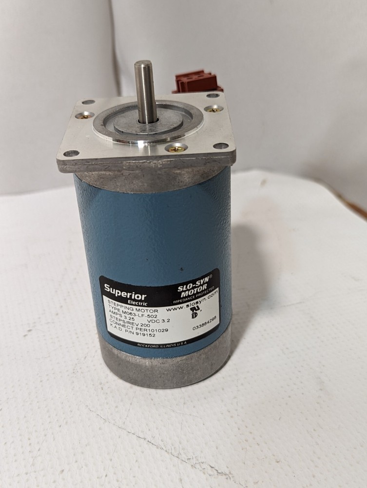 Superior M063-LF-502 Slo-Syn Stepping Motor, 3.2vdc, 3.25A, 1/4″ Shaft Dia.