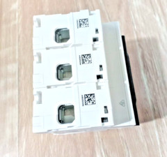 1PC A9N18365 SCHNEIDER CIRCUIT BREAKER Acti9 C120N 3P – 80A – C curve NEW