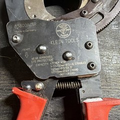 Klein Tools 63800ACSR Ratcheting Cable Cutter ACSR 477 MCM 22in Red