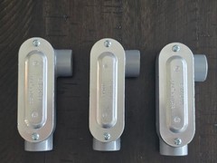 Pack of 4 – 3/4″ LL Conduit Body Die Cast Aluminum, Stamped Steel Cover